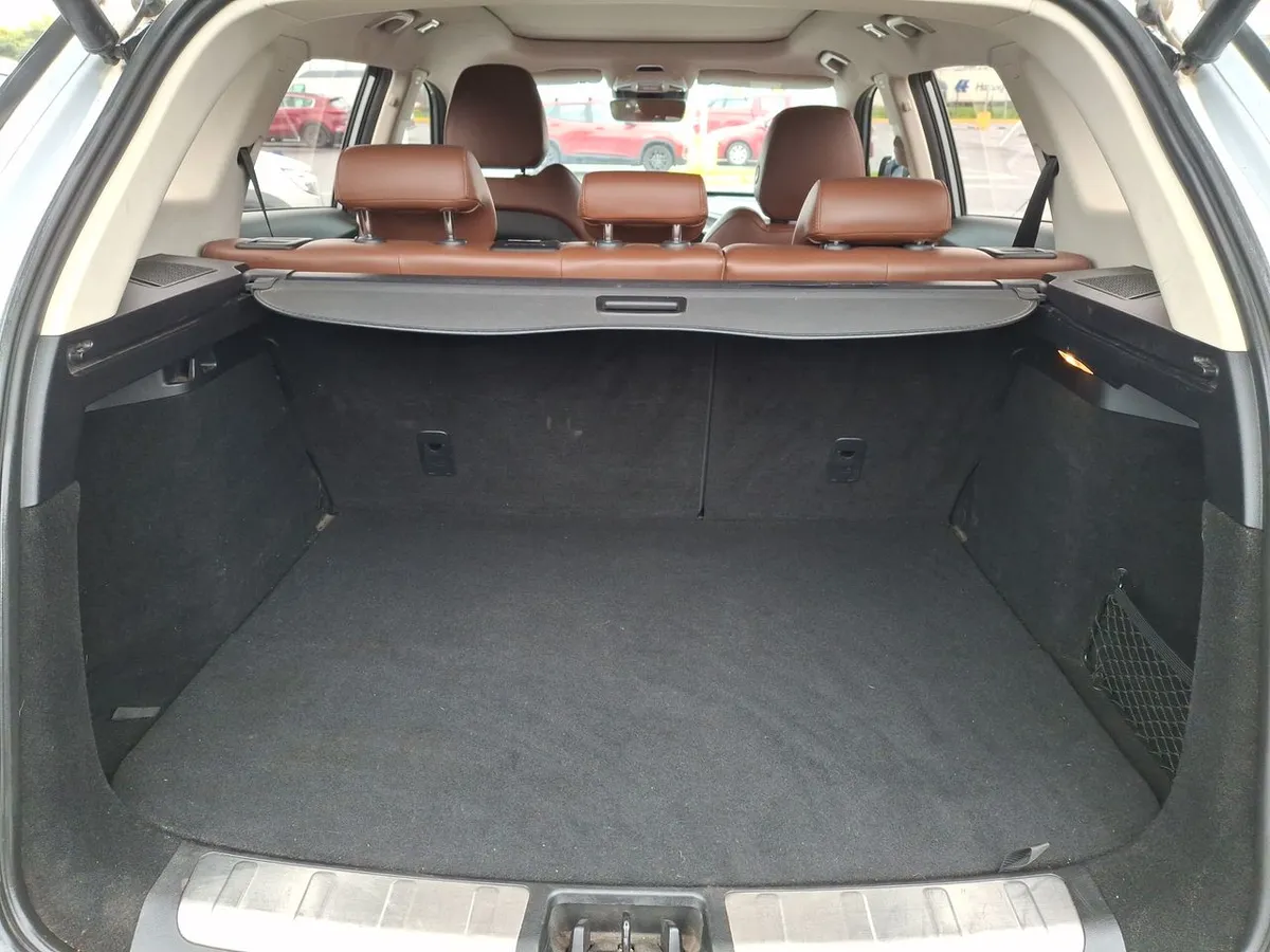Geely Azkarra 1.5t Luxury 4x4 Dct 7at 5p año 2023