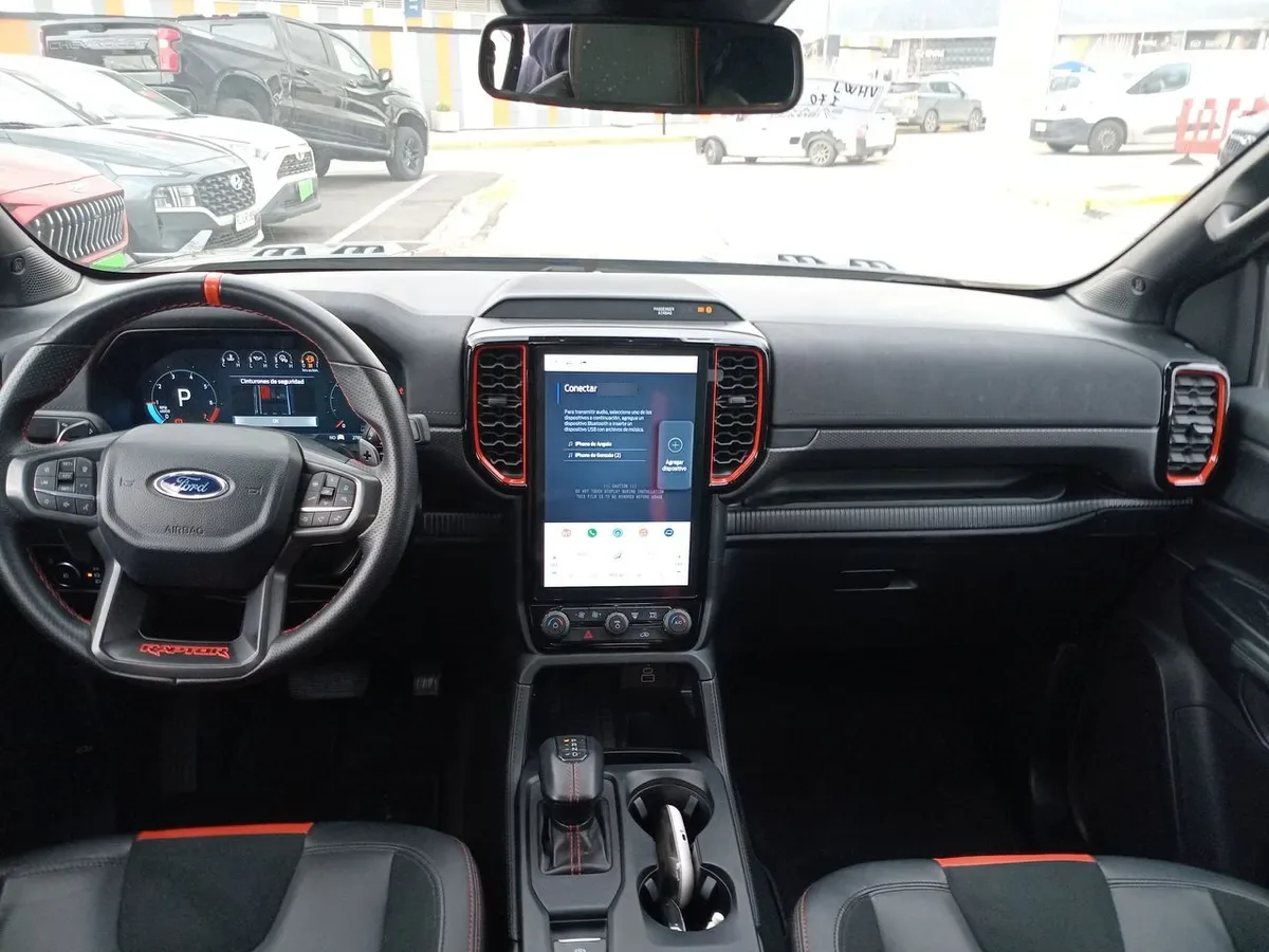 Ford Ranger 3.0t Raptor 4x4 Dob. Cab. At 4p año 2025
