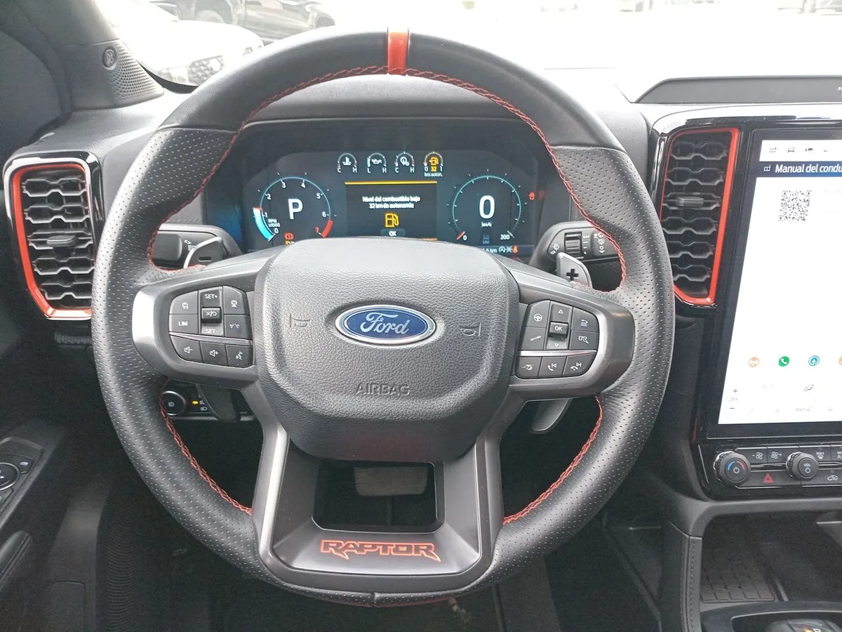 Ford Ranger 3.0t Raptor 4x4 Dob. Cab. At 4p año 2025