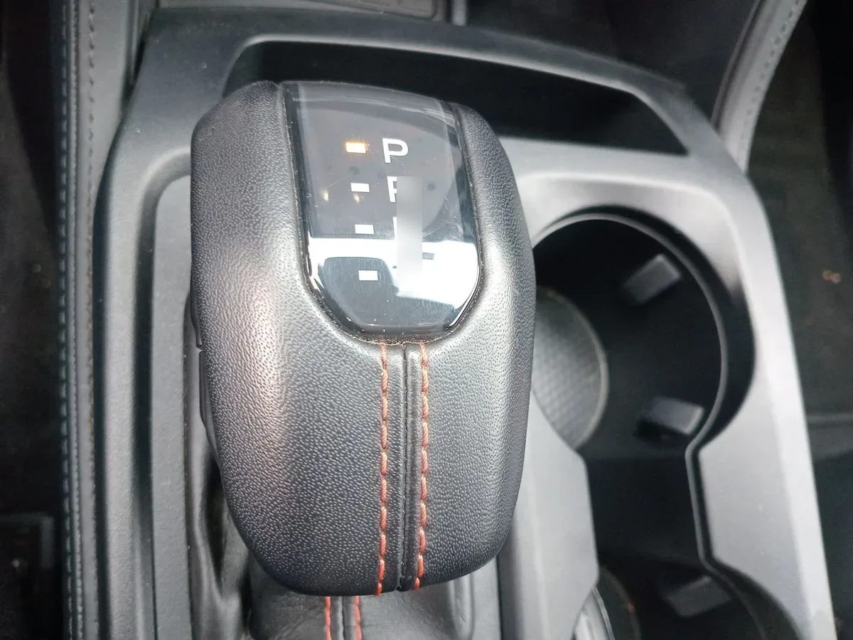 Ford Ranger 3.0t Raptor 4x4 Dob. Cab. At 4p año 2025