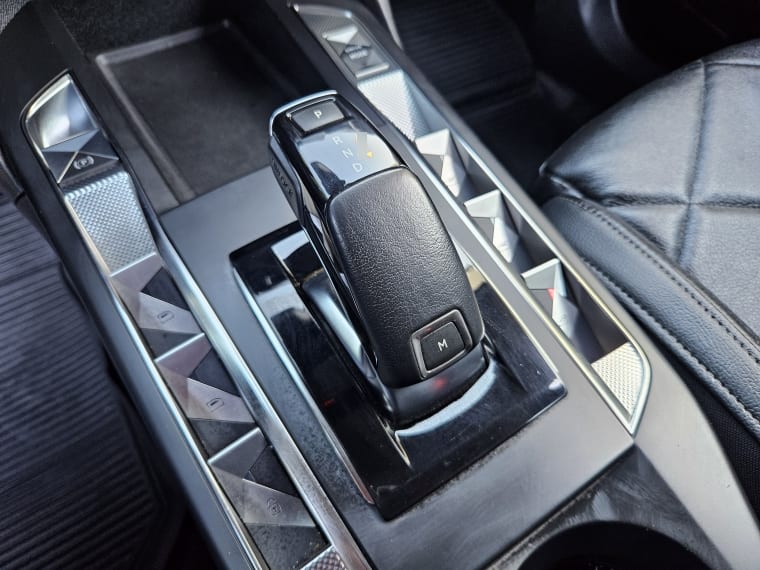 DS Automobiles Ds3 1.2 Eat8 So Chic año 2023