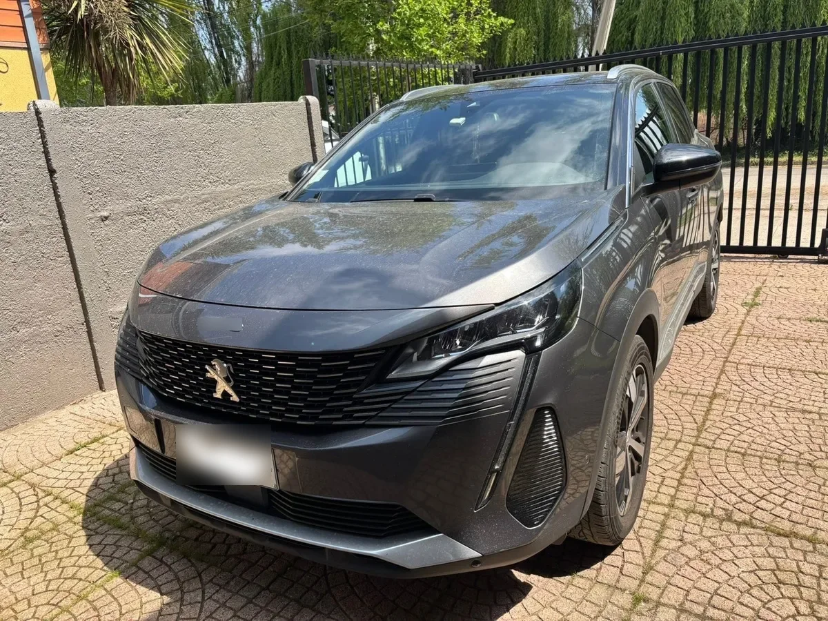 PEUGEOT 3008 1.5 Active Bluehdi 130 Mt Diesel año 2024