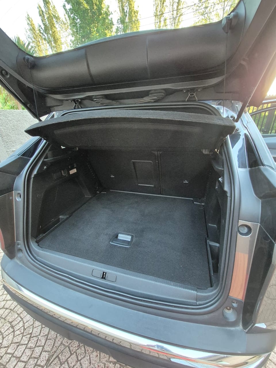 PEUGEOT 3008 1.5 Active Bluehdi 130 Mt Diesel año 2024
