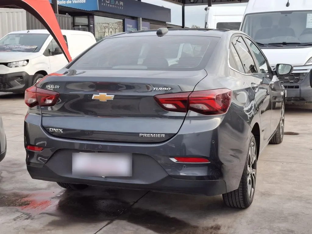 Chevrolet Onix 1.0 Sedan Ltz Mt año 2025