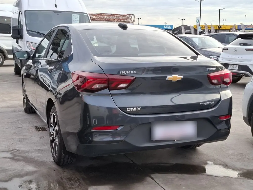 Chevrolet Onix 1.0 Sedan Ltz Mt año 2025