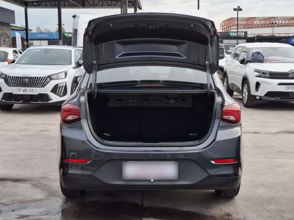 Chevrolet Onix 1.0 Sedan Ltz Mt año 2025