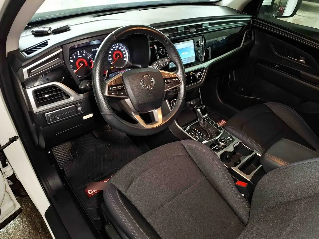 Ssangyong Korando 1.5 Glx 6ab At año 2024
