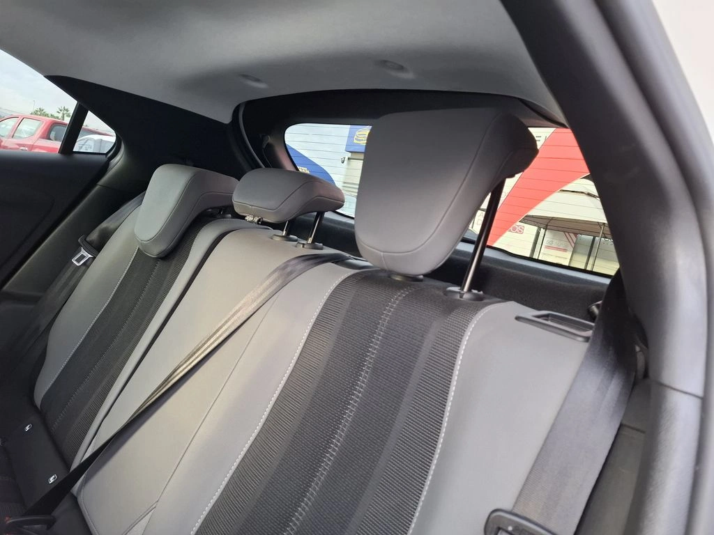 Opel Mokka 1.2t Aut año 2023