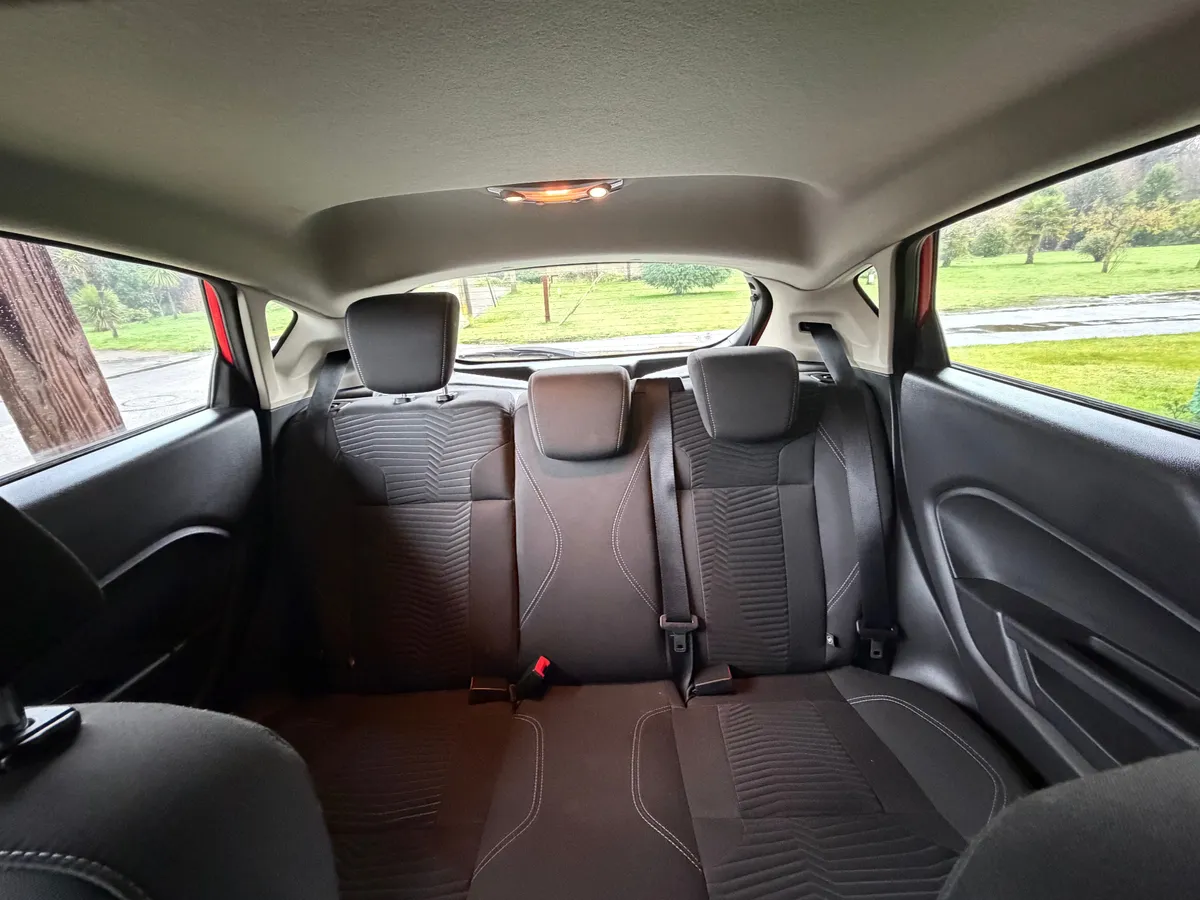 Ford Fiesta 1.6 Se 4p Mt año 2016