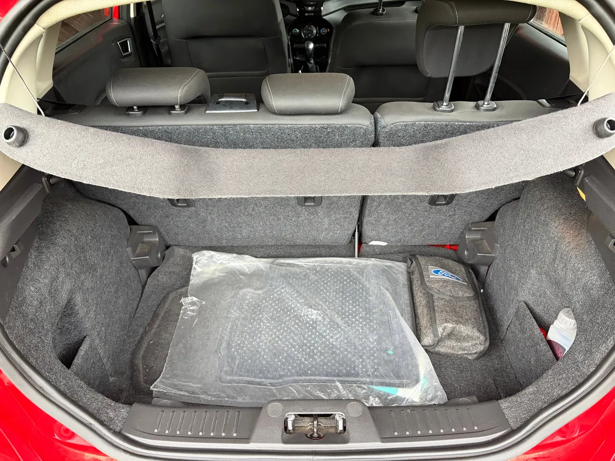 Ford Fiesta 1.6 Se 4p Mt año 2016