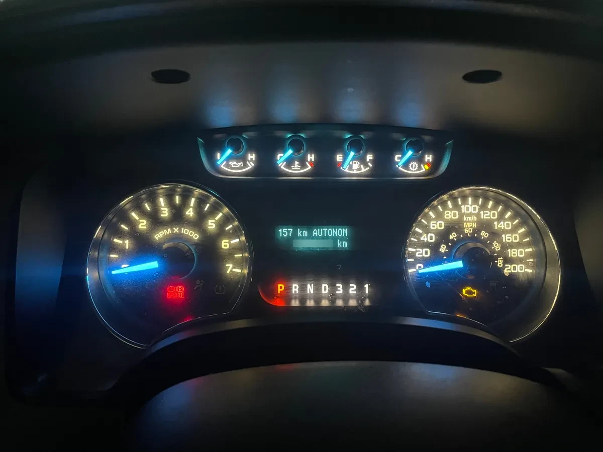 FORD F-150 3.7 Regcab Xlt At 4x2 año 2013