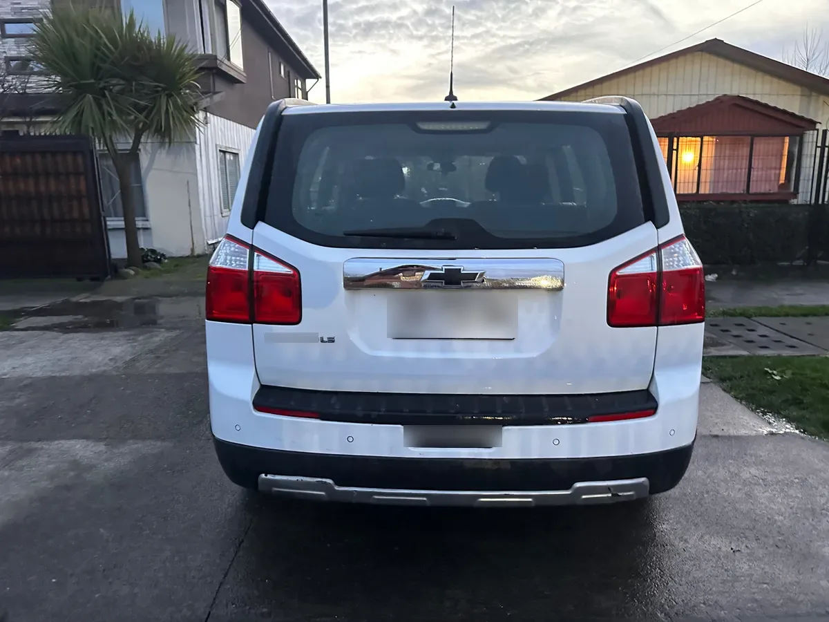 CHEVROLET ORLANDO 2.0 Dsl Ls 6mt año 2017