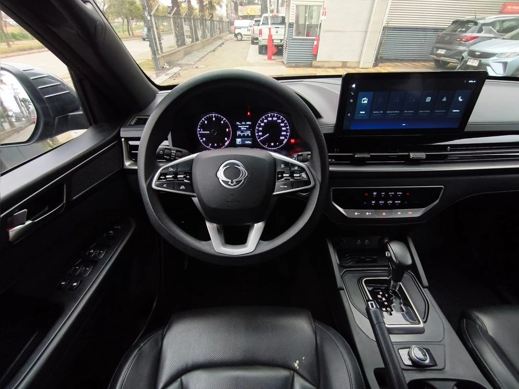 Ssangyong Grand Musso Limited 2.2 At 4x4 Dsl año 2025