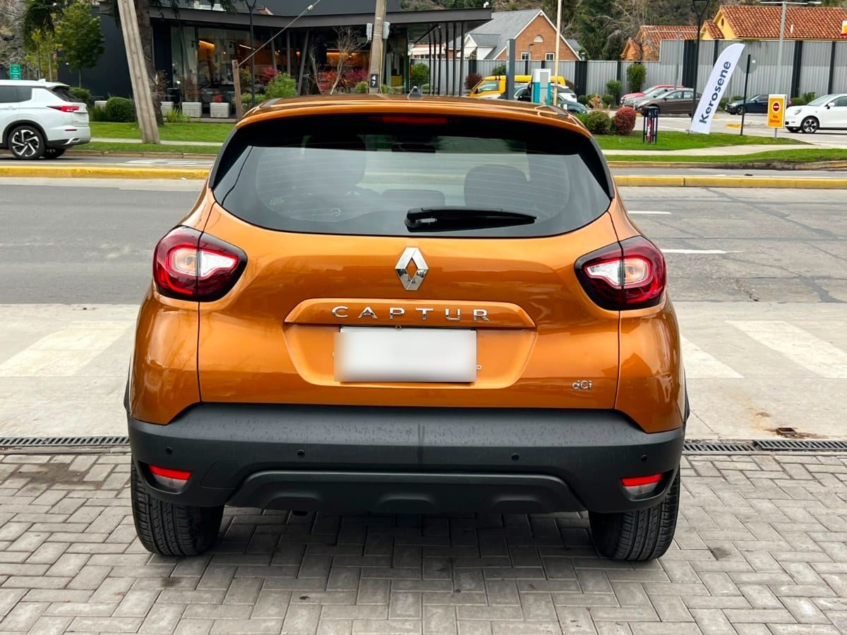 Renault Captur Life 1.5 Mt Diesel año 2019
