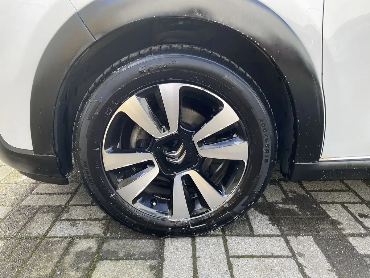 Citroen C3 1.5 Feel Bluehdi Diesel 4x2 Hb 100 Ss Bvm6 Mt 5p año 2022