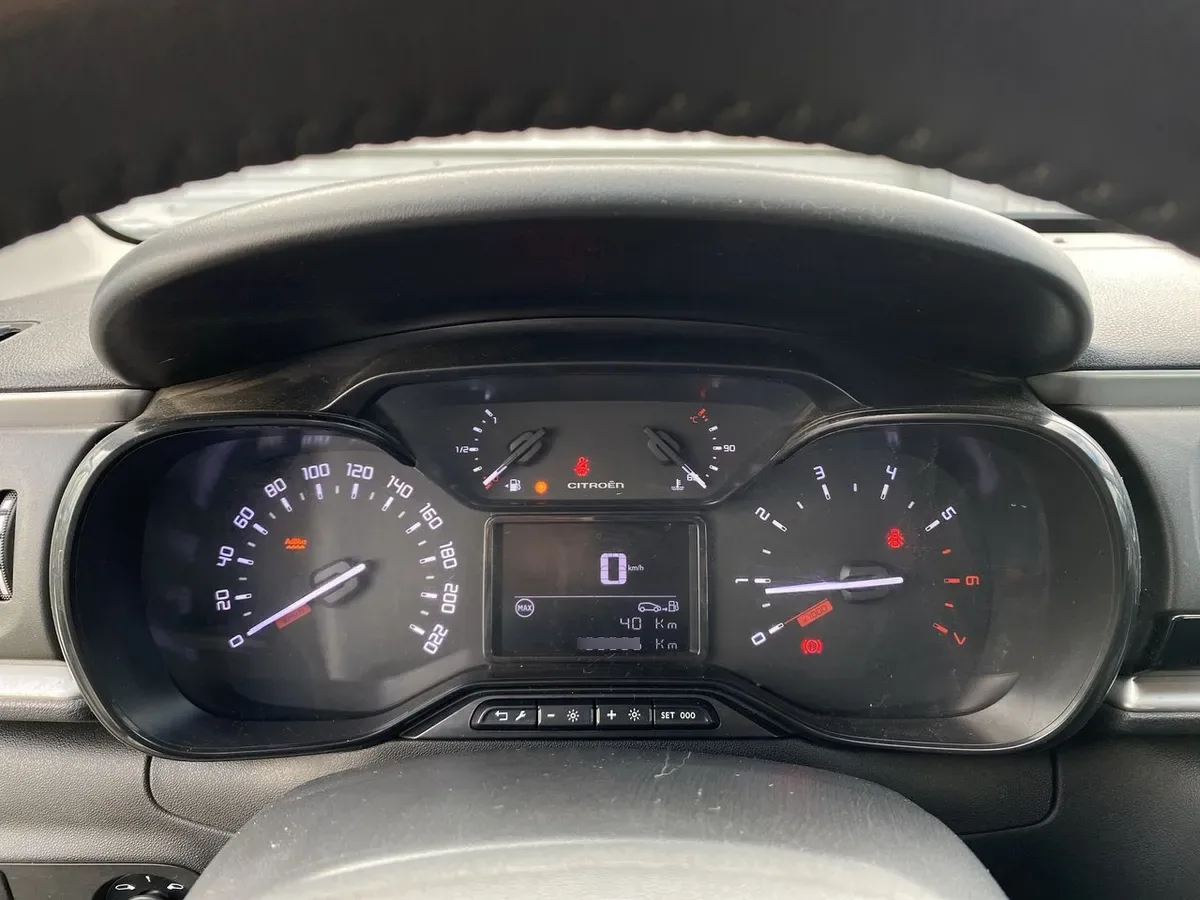 Citroen C3 1.5 Feel Bluehdi Diesel 4x2 Hb 100 Ss Bvm6 Mt 5p año 2022
