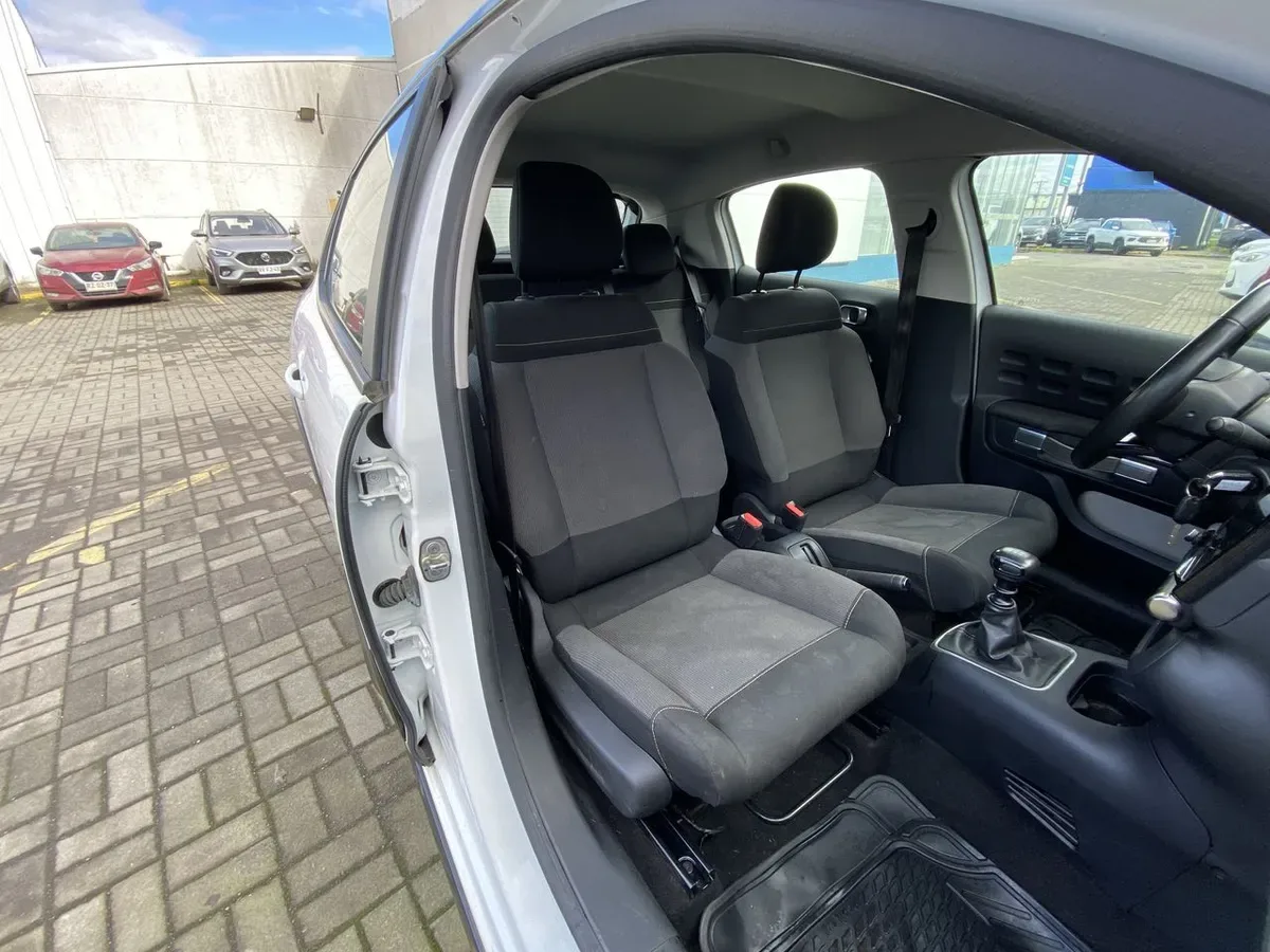 Citroen C3 1.5 Feel Bluehdi Diesel 4x2 Hb 100 Ss Bvm6 Mt 5p año 2022
