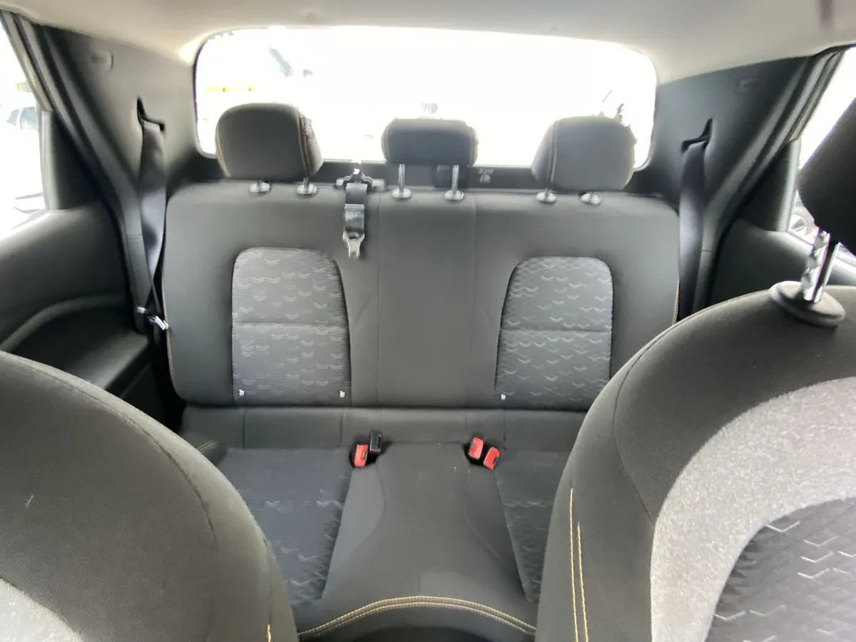Chevrolet Montana 1.2t Lt R 4x2 Mt 4p año 2024