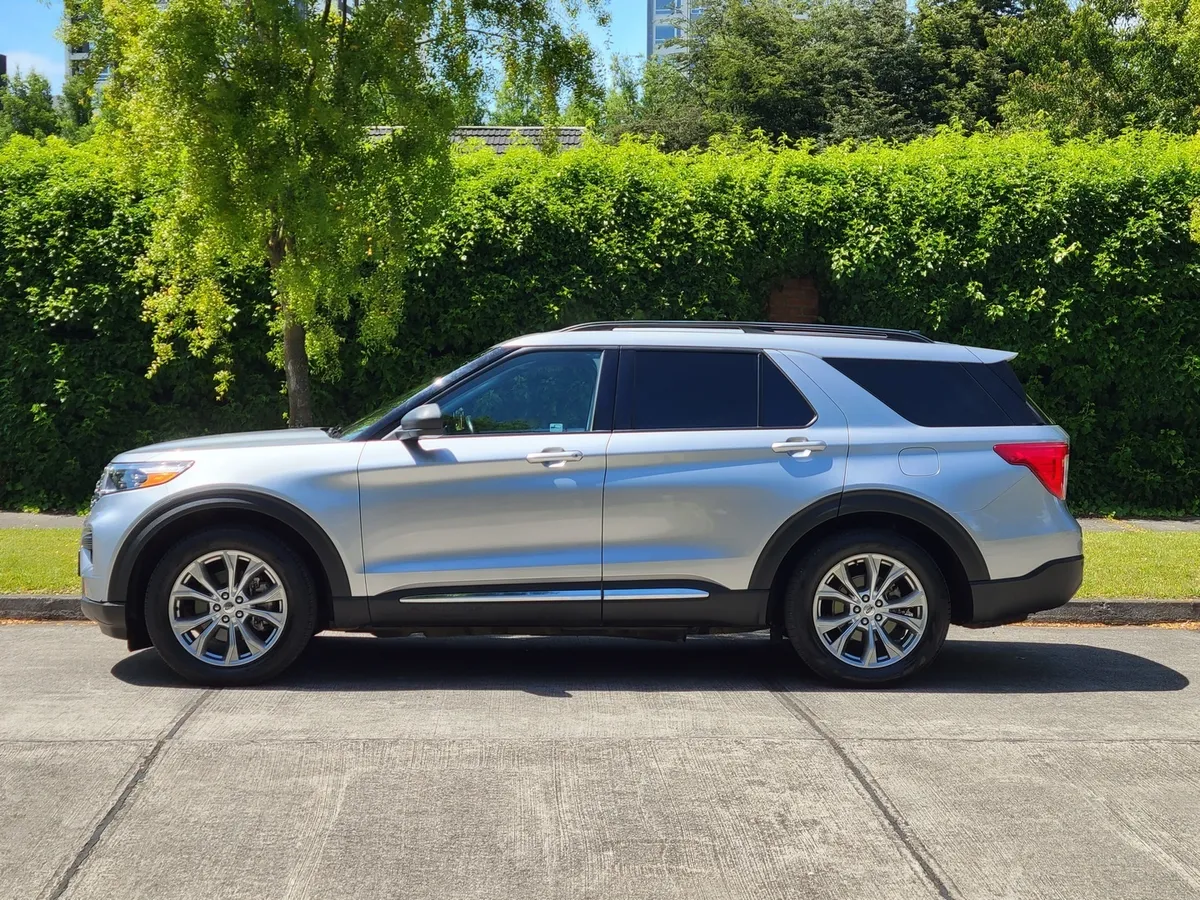 FORD EXPLORER 2.3 Xlt At año 2022