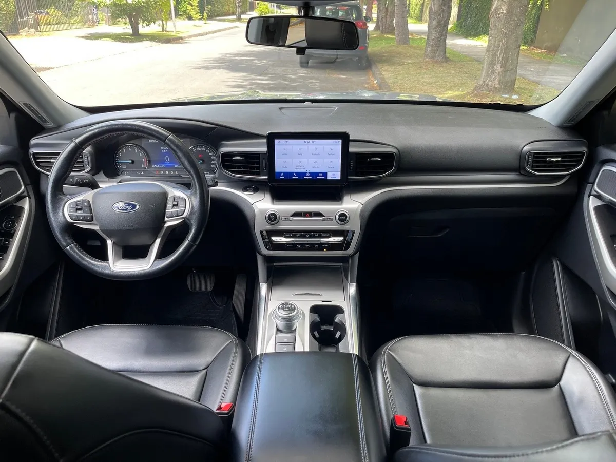 FORD EXPLORER 2.3 Xlt At año 2022