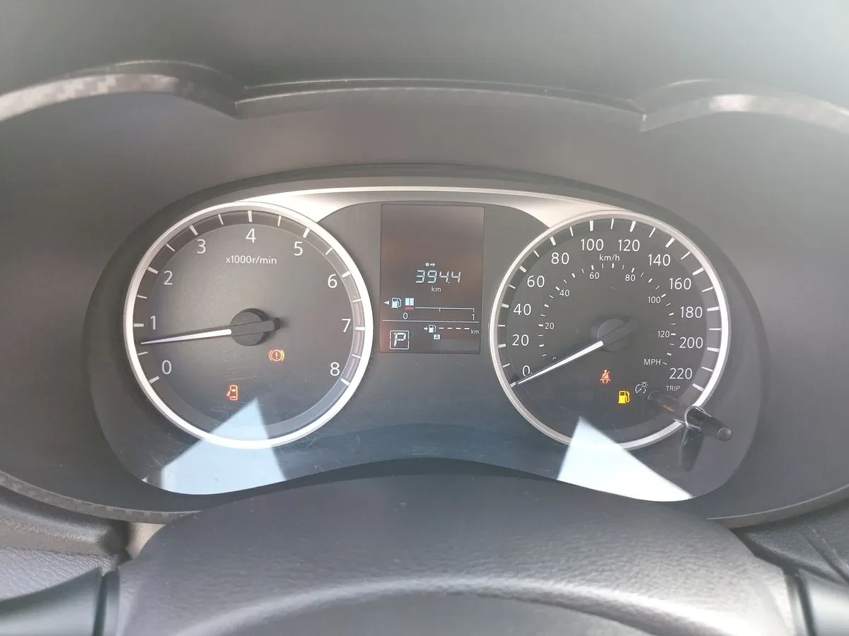 Nissan Versa 1.6 Sense 4x2 Cvt At 4p año 2022