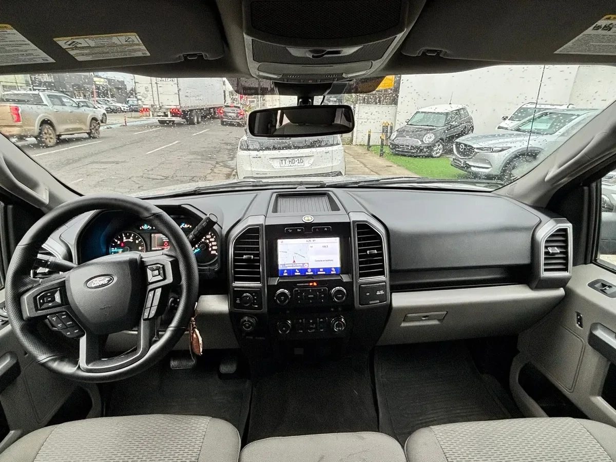 FORD F-150 5.0 Xlt Cc At 4x4 año 2021