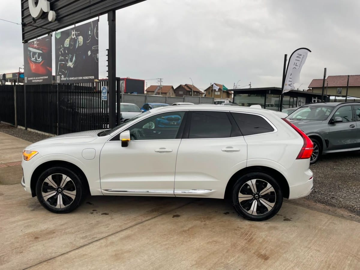 Volvo Xc60 T8 Recharge 4x4 año 2024