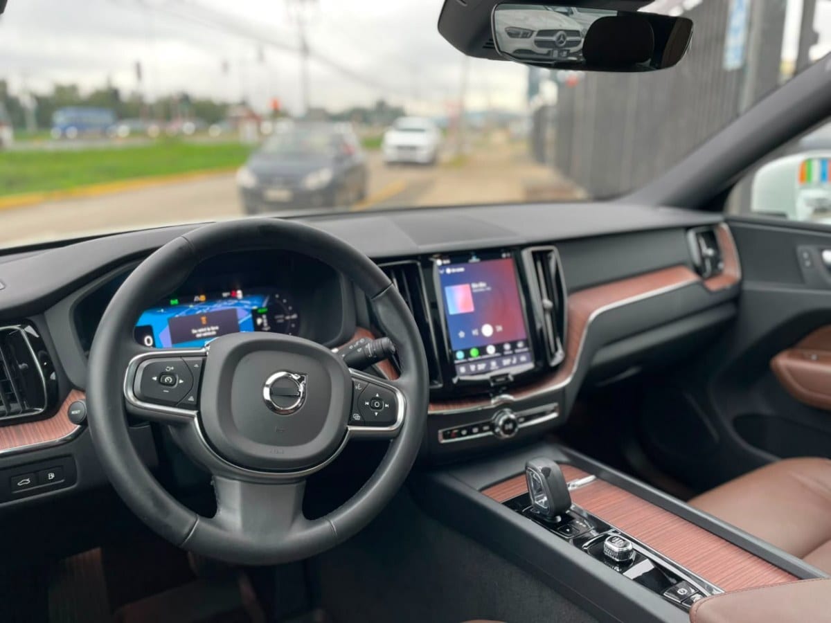 Volvo Xc60 T8 Recharge 4x4 año 2024