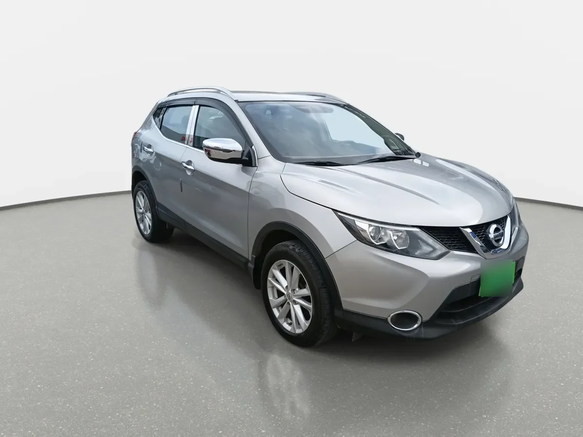 Nissan Qashqai 2.0 Sense 4x2 Mt 5p año 2017