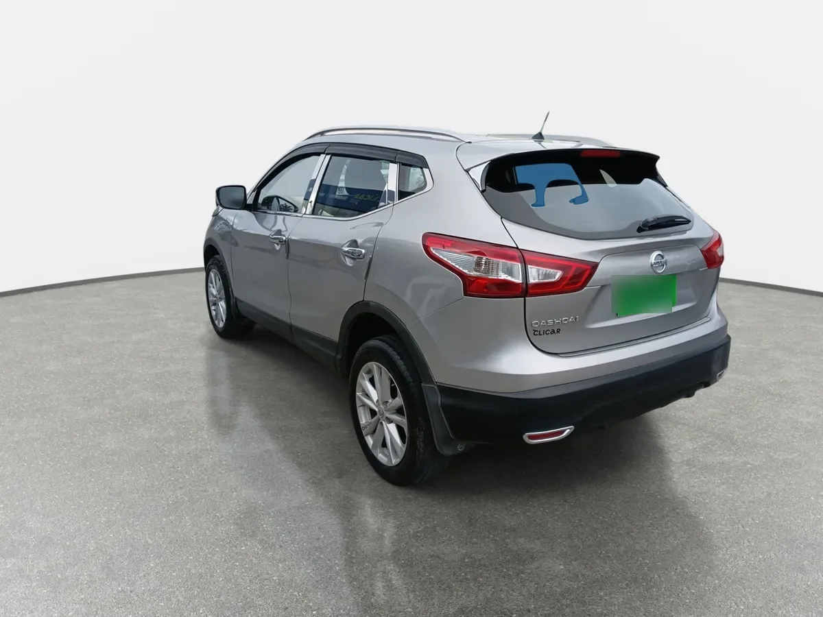 Nissan Qashqai 2.0 Sense 4x2 Mt 5p año 2017