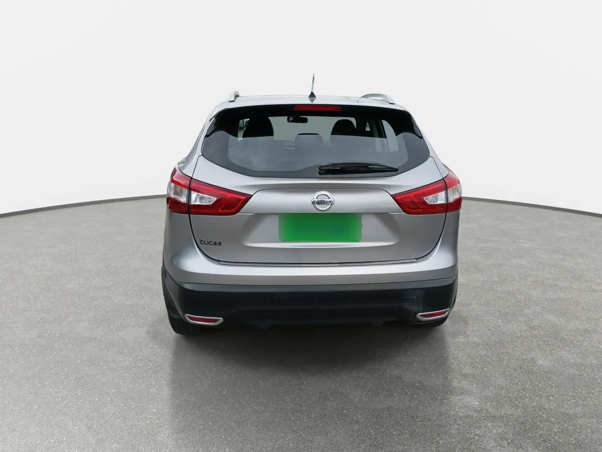 Nissan Qashqai 2.0 Sense 4x2 Mt 5p año 2017