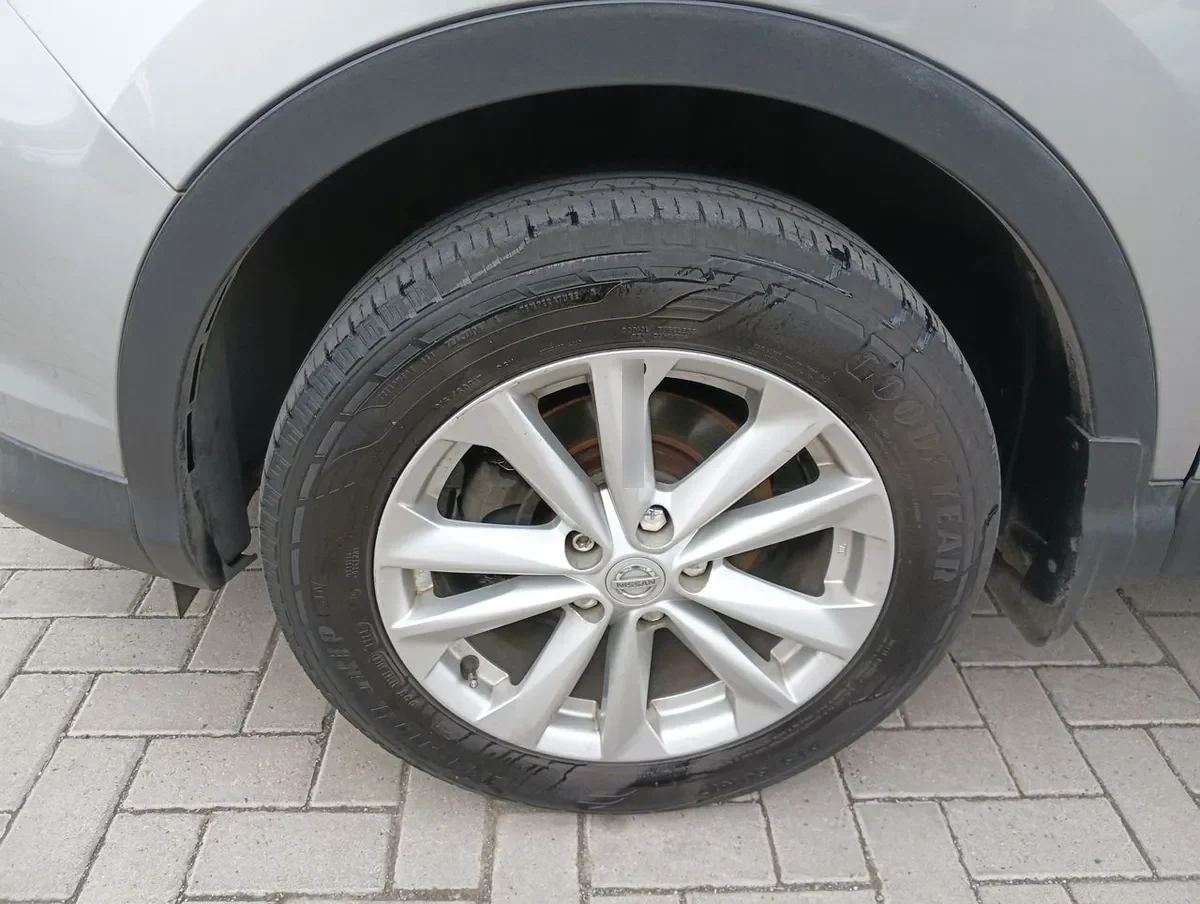 Nissan Qashqai 2.0 Sense 4x2 Mt 5p año 2017