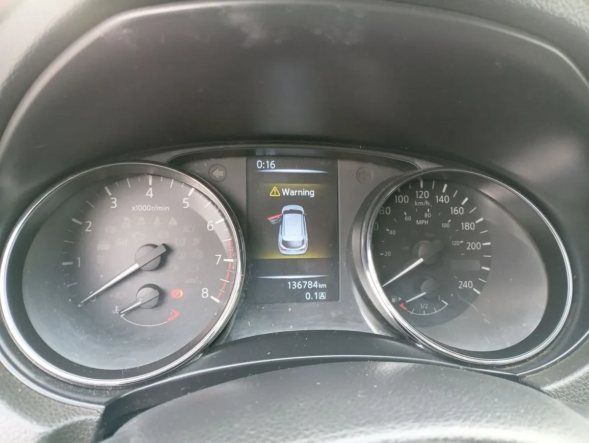 Nissan Qashqai 2.0 Sense 4x2 Mt 5p año 2017