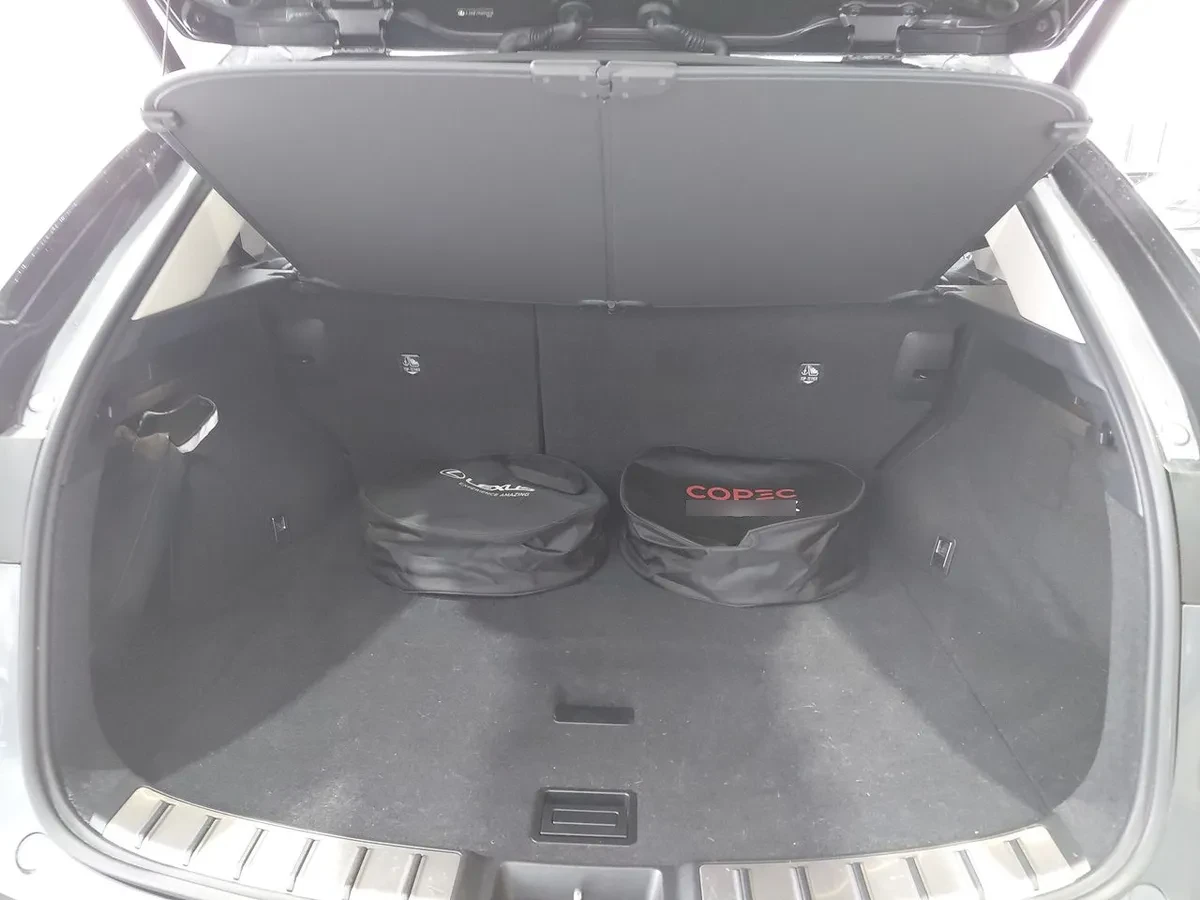 Lexus Nx450 2.5 Premium Phev Hybrid Awd At 5p año 2025