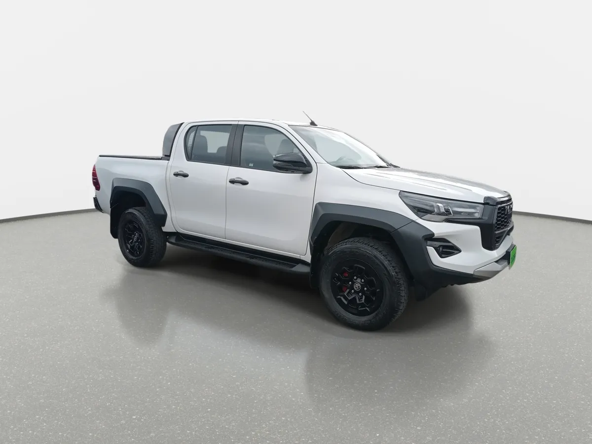 Toyota Hilux 2.8 Gr-S Diesel 4x4 Dob. Cab. At 4p año 2024