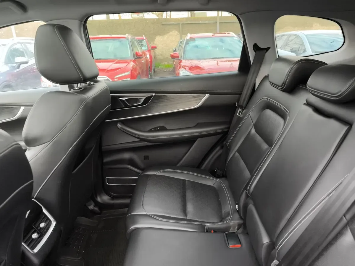 Chery Tiggo 8 1.5t Glx 4x2 Dct At6 5p año 2021