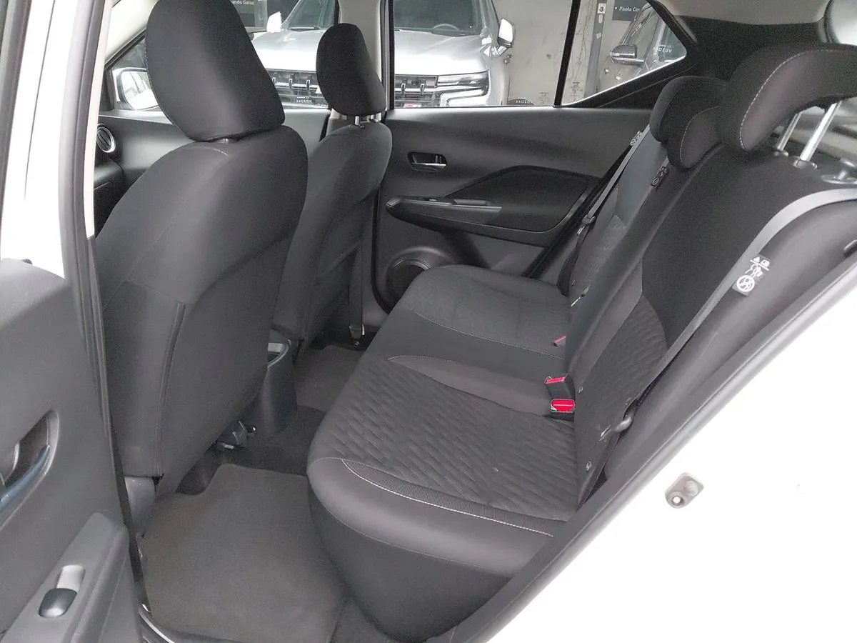 Nissan Kicks 1.6 Advance 4x2 Cvt At 5p año 2025