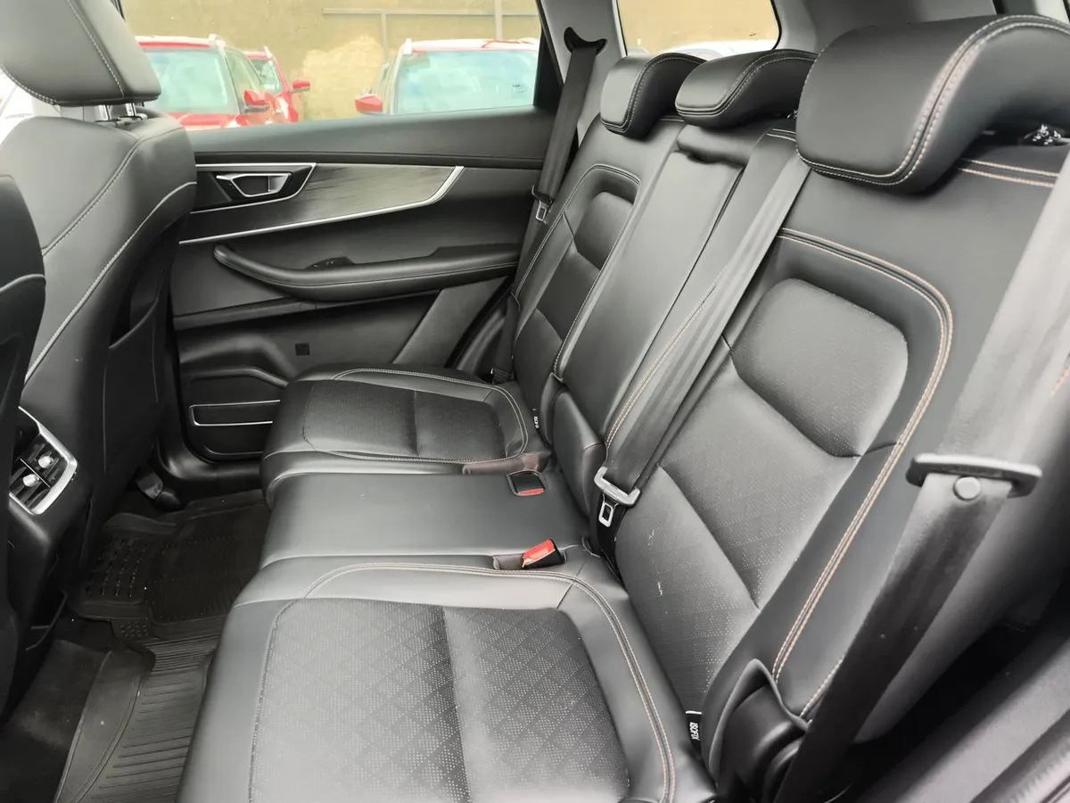 Chery Tiggo 8 1.5t Glx 4x2 Dct At6 5p año 2021