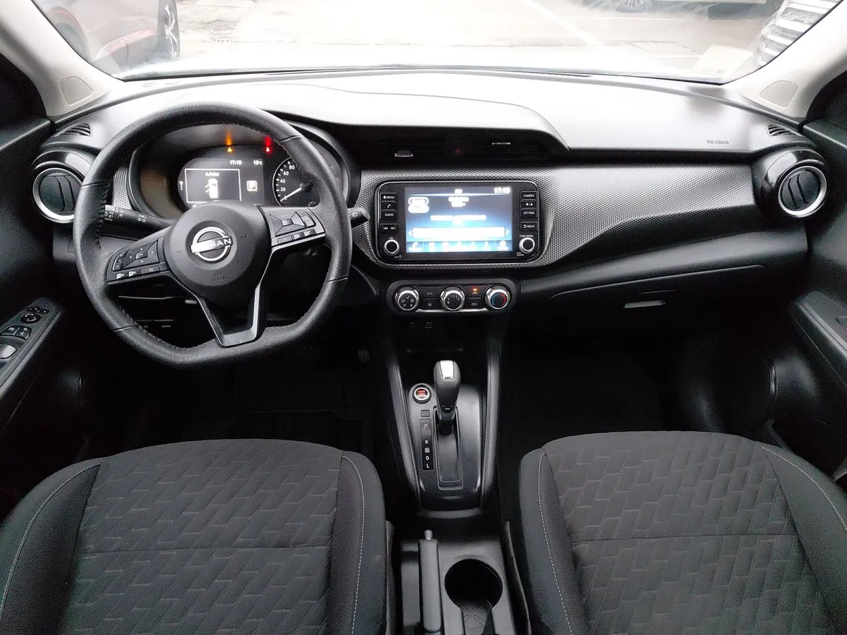 Nissan Kicks 1.6 Advance 4x2 Cvt At 5p año 2025