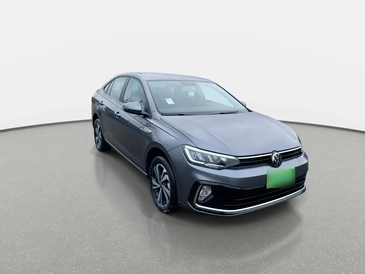 Volkswagen Virtus 1.0 Tsi Comfortline Plus 4x2 At 4p año 2026