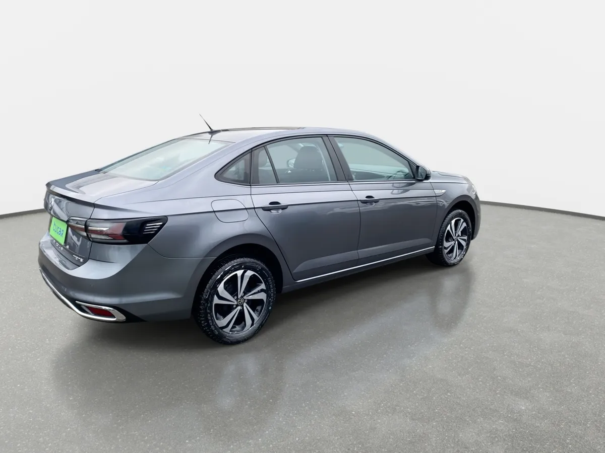 Volkswagen Virtus 1.0 Tsi Comfortline Plus 4x2 At 4p año 2026