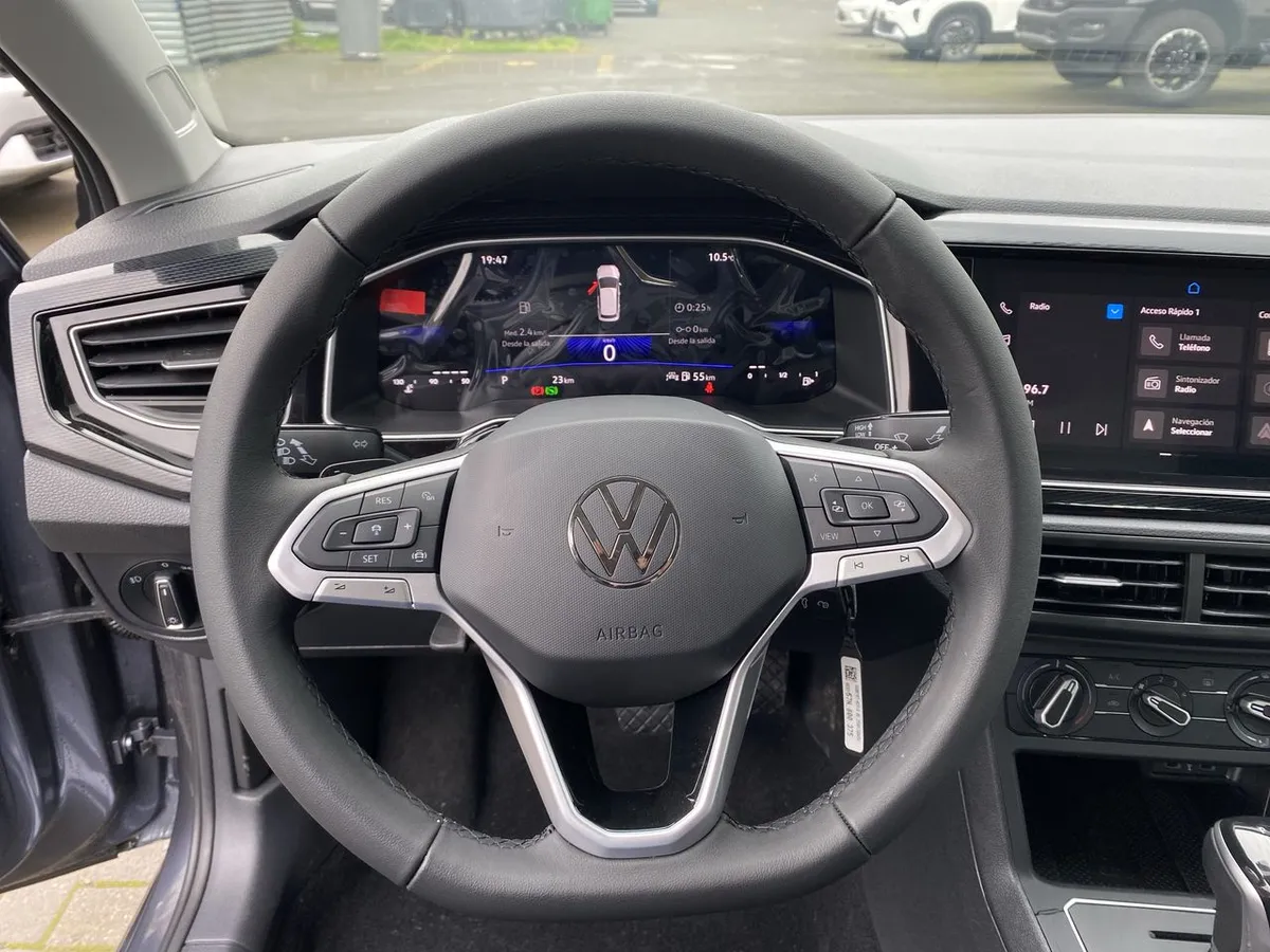 Volkswagen Virtus 1.0 Tsi Comfortline Plus 4x2 At 4p año 2026