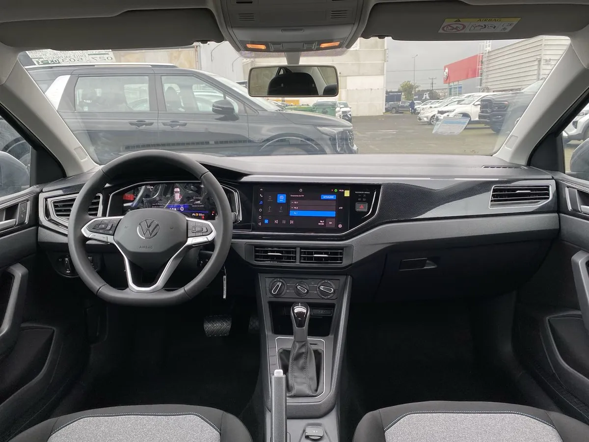 Volkswagen Virtus 1.0 Tsi Comfortline Plus 4x2 At 4p año 2026