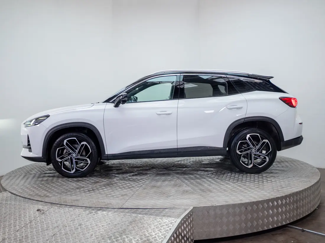 MG One 1.5 Dlx At año 2023