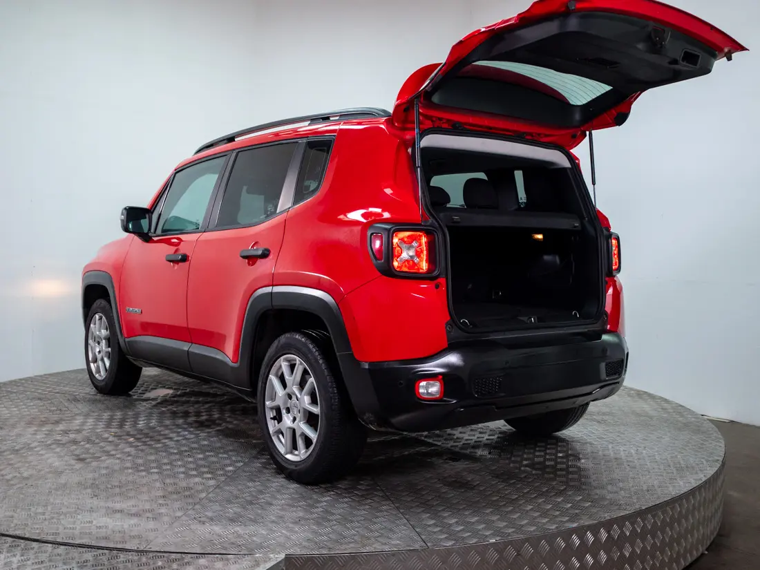 Jeep Renegade 1.8 Sport Lx Mt año 2021