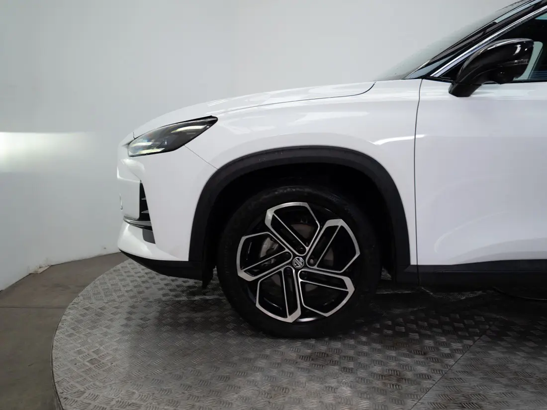 MG One 1.5 Dlx At año 2023