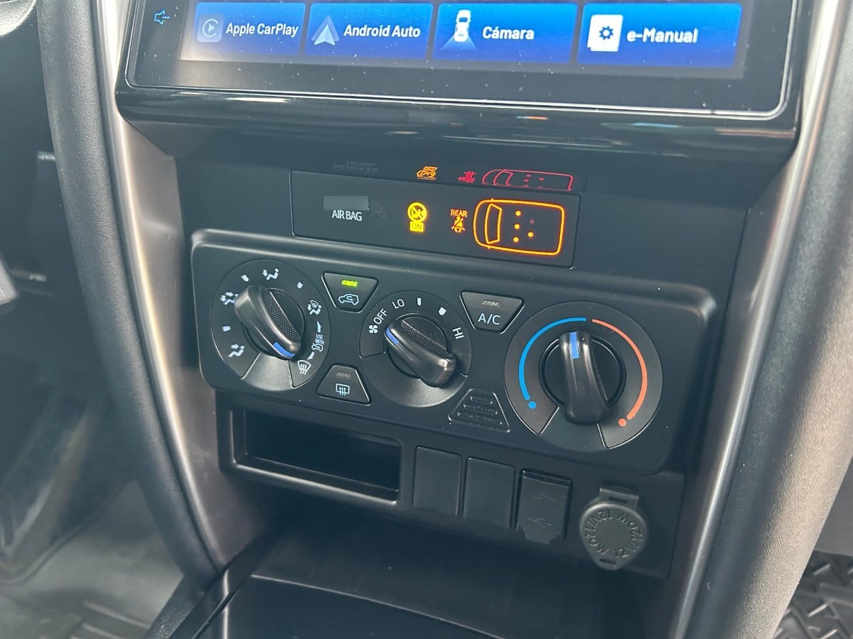 Toyota Fortuner Srv 2.7 Aut año 2022