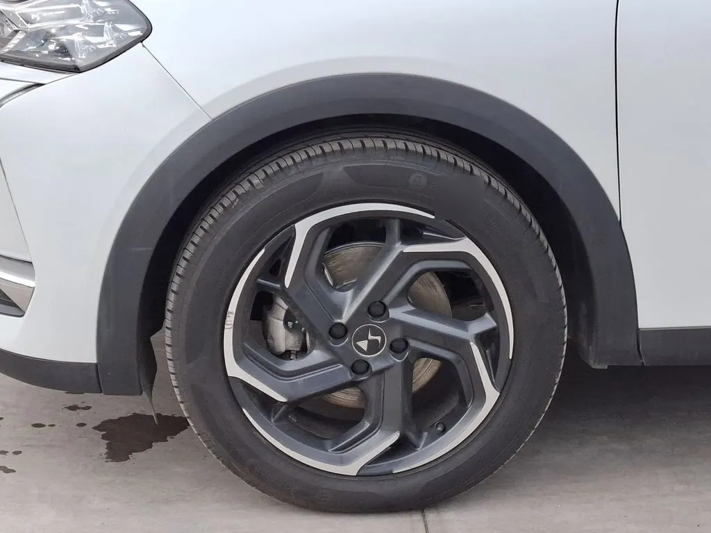 DS Automobiles Ds 3 1.2 Crossback Bastille Puretech 4x2 155 8at 5p año 2021