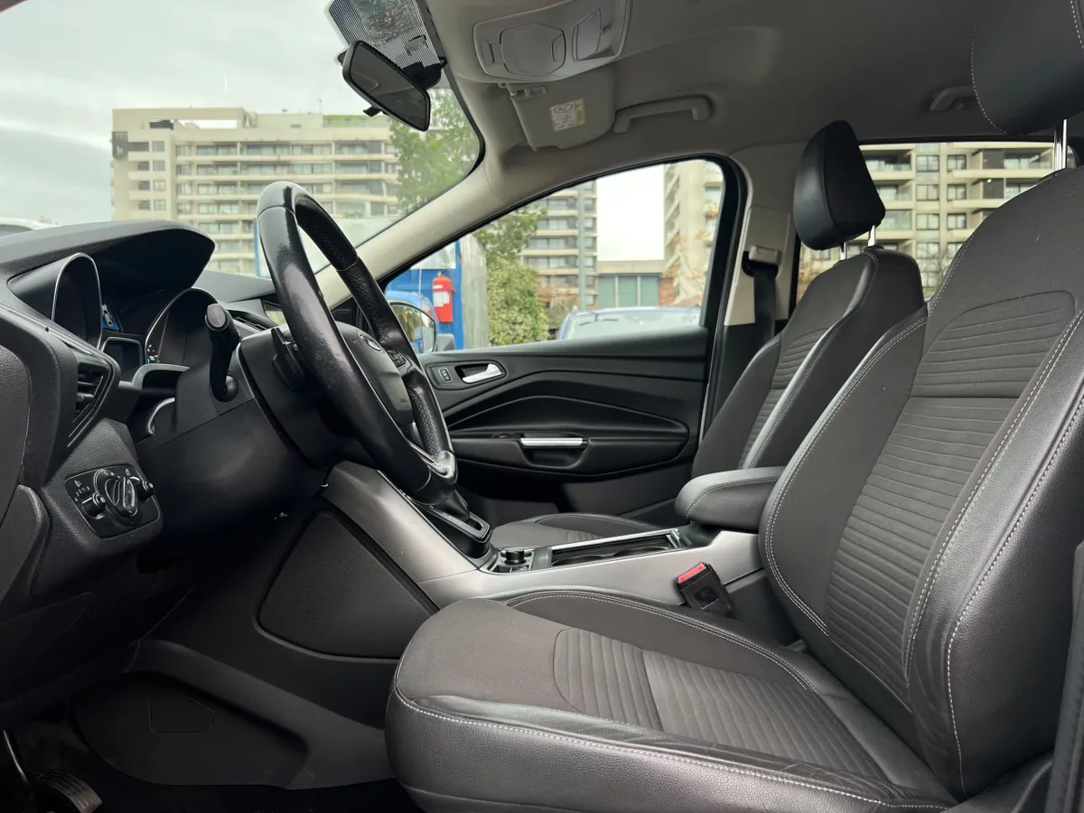 Ford Escape 2.5 Aut año 2019