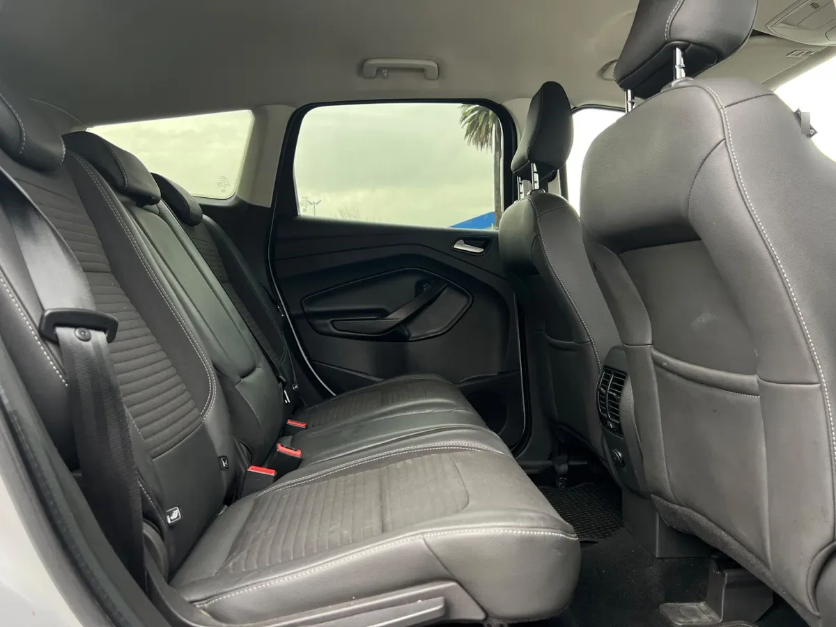 Ford Escape 2.5 Aut año 2019